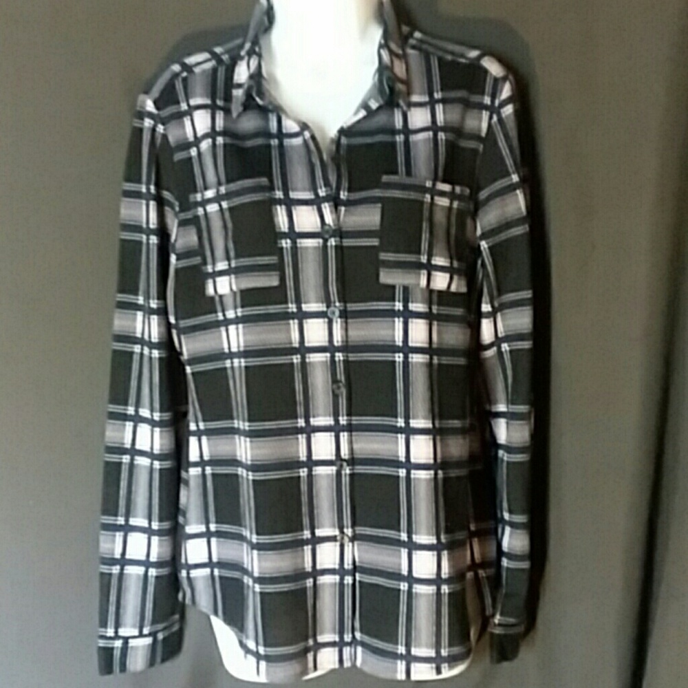 Adam Levine long sleeve button up. Size Medium